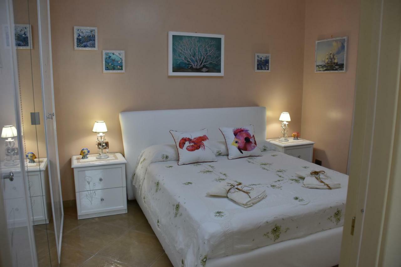 Il Corallo Rosso Giardini Naxos Bagian luar foto